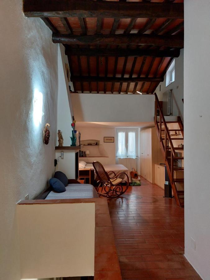 Ferienwohnung Da Ivo' Monte Marcello Exterior foto